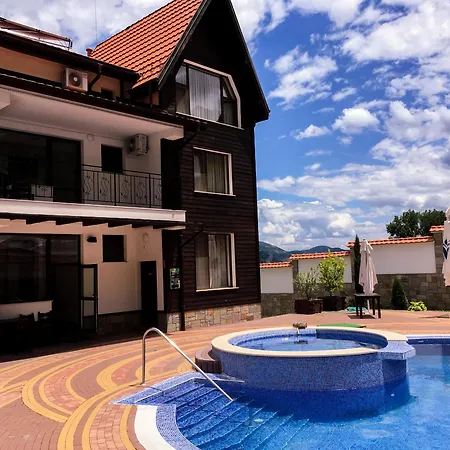 Konukevi Belleza 3*